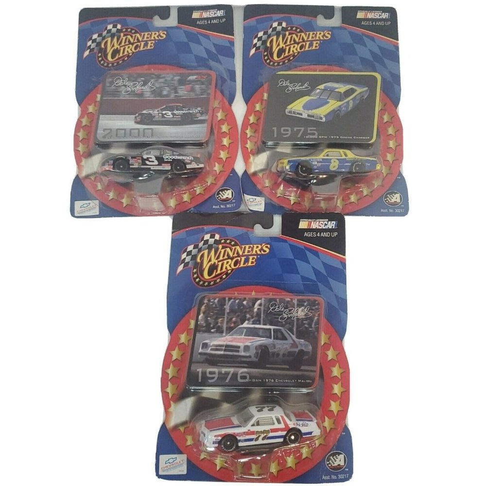 3 Dale Earnhardt Cars 1975 Dodge Charger 1976 Chevy Malibu 2000 Monte Carlo 1:64